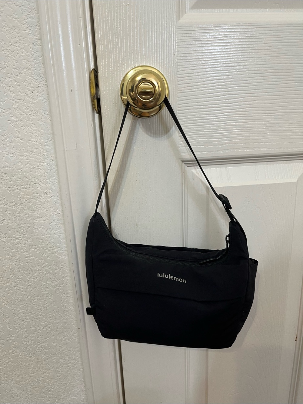 Lululemon Sling Crossbody Bag 2L